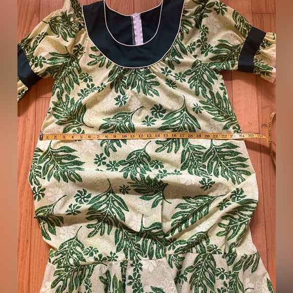 Winnie Fashion Large Hawaiian Muumuu - Picture 6 of 9
